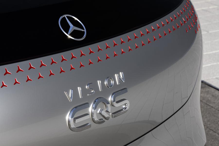 Логотип Mercedes-Benz Vision EQS 2019 года  (фото 21 из 54)